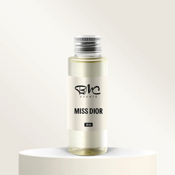 esenta-rufe-miss-dior